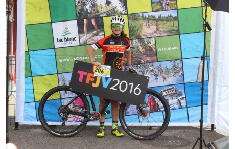 AXELLE ZANARDO AU TROPHEE DE FRANCE DU JEUNE VETETISTE