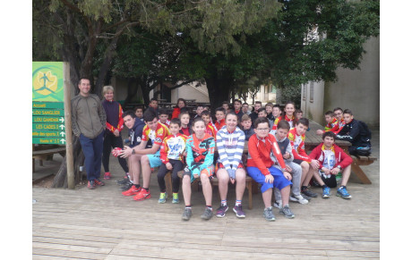 STAGE VTT DES JEUNES A MEJANNES LE CLAP