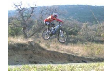 Descente du Mont Brouilly à St Lager ( 69 )
